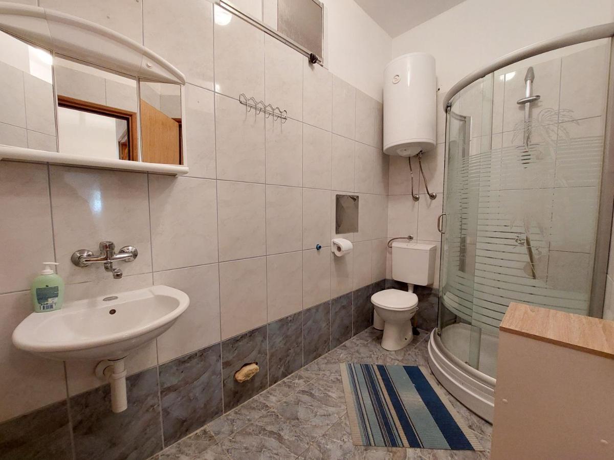 Apartment Ankica Пунат Экстерьер фото