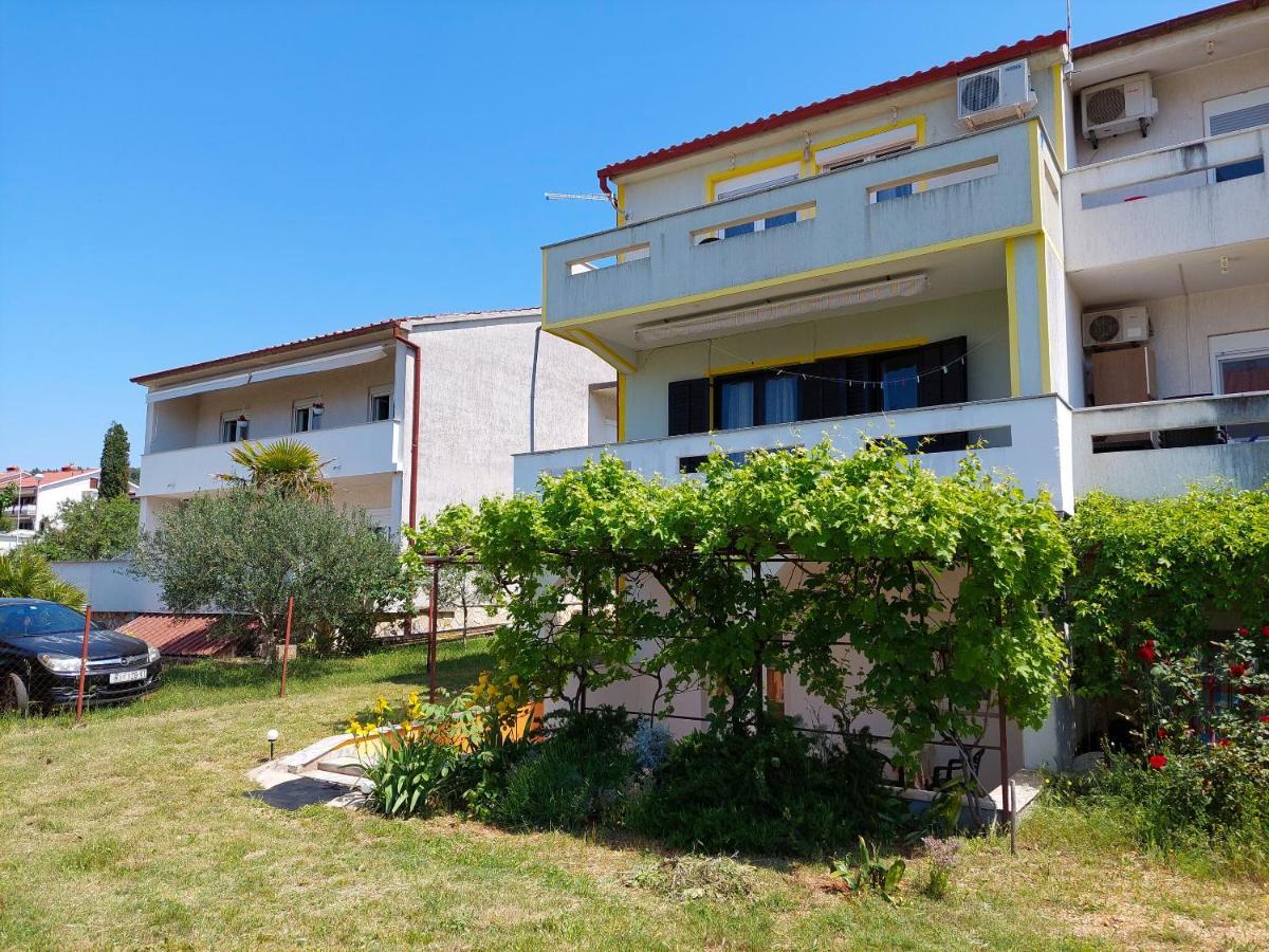 Apartment Ankica Пунат Экстерьер фото
